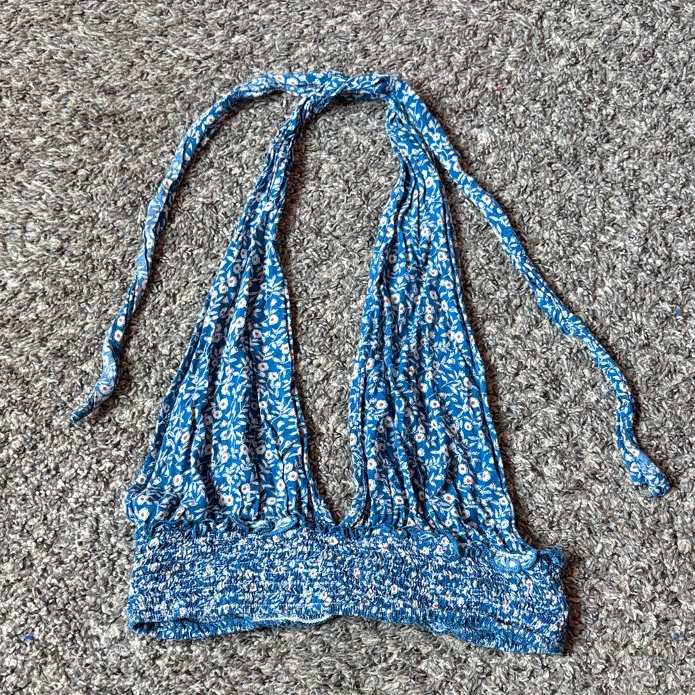 SHEIN Blue and White Textured Fabric